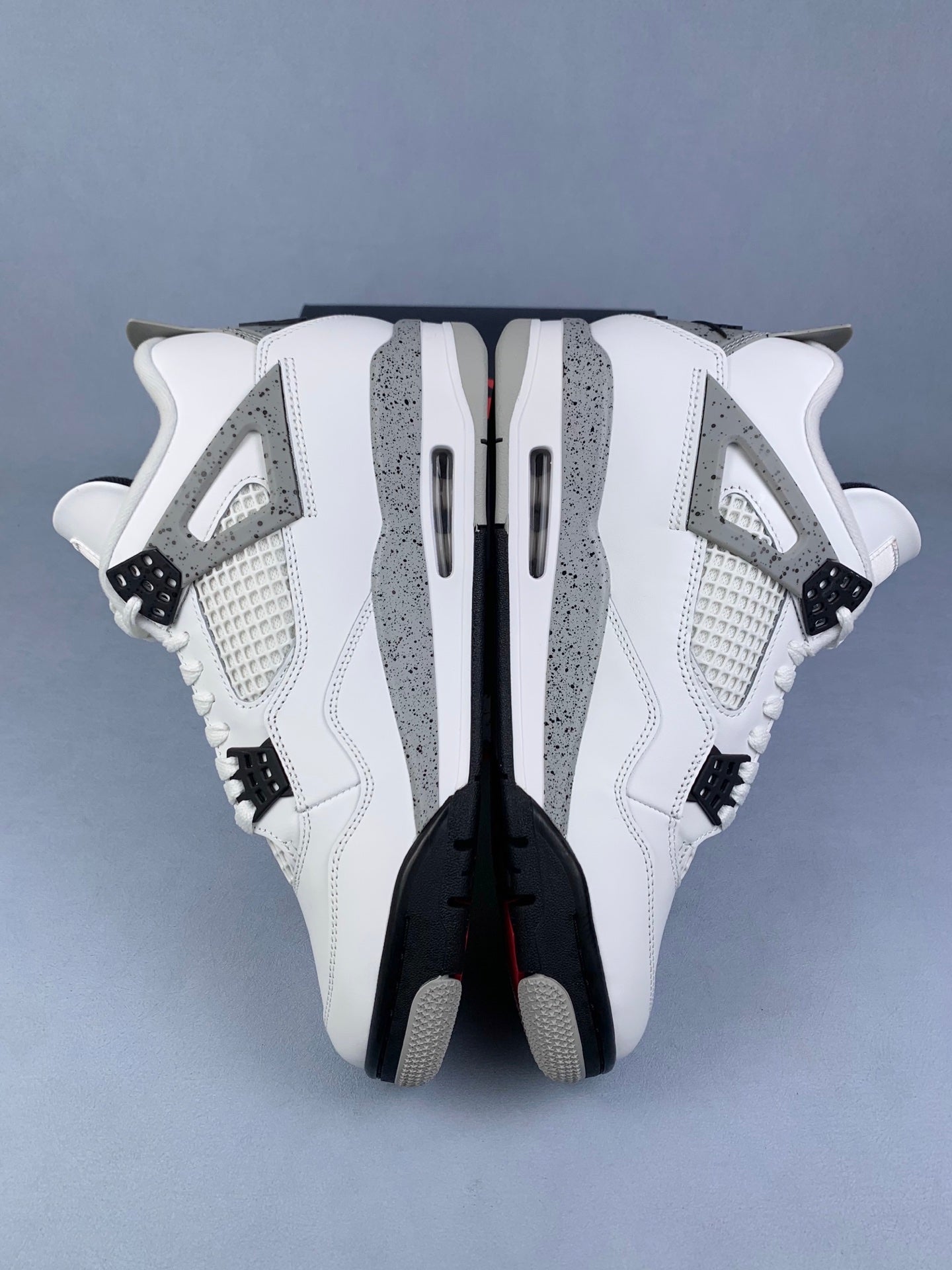 AJ4 OG White Cement