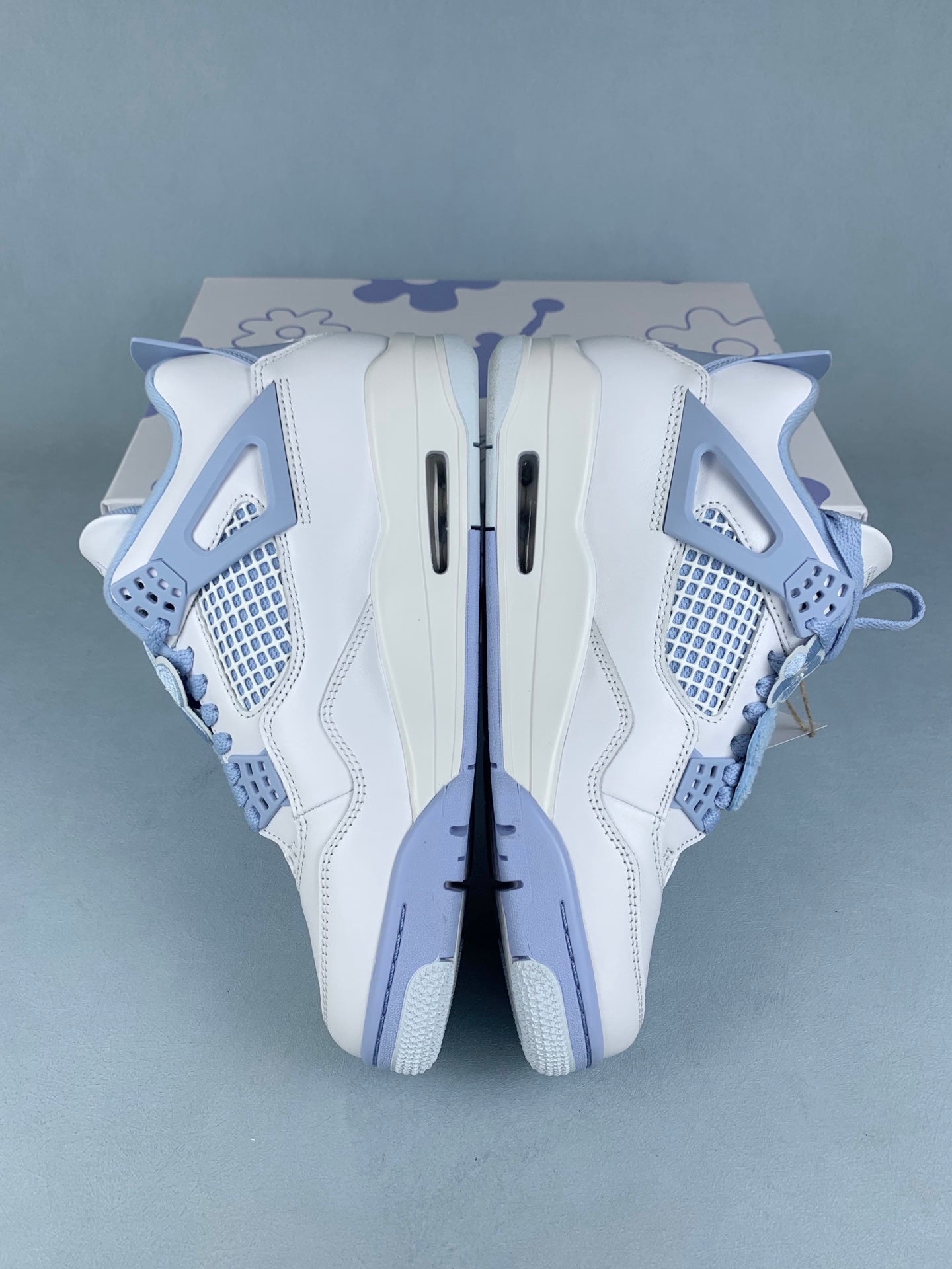 AJ4 Forget Me Not